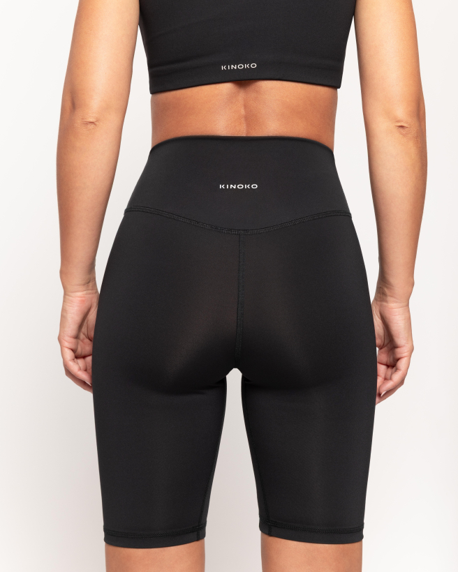 LOTTIE 10 body šortky černá